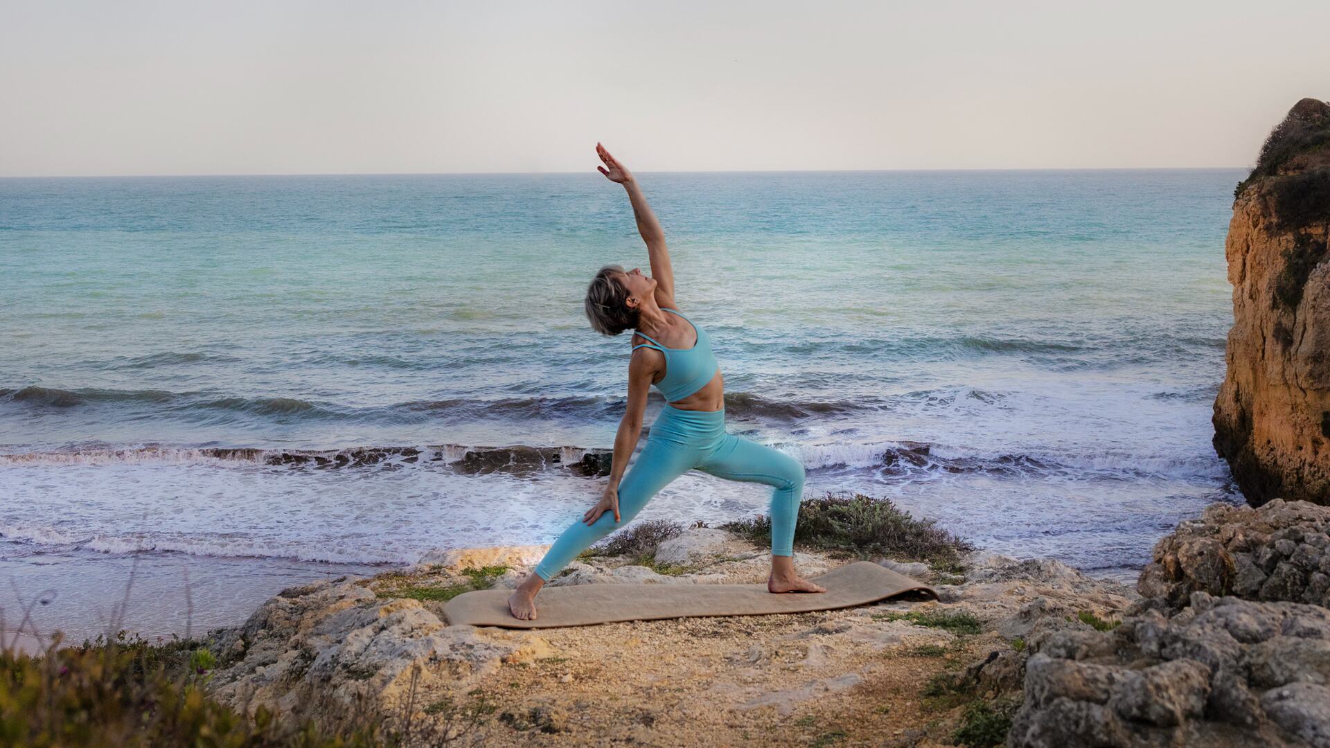 yoga-colored-03