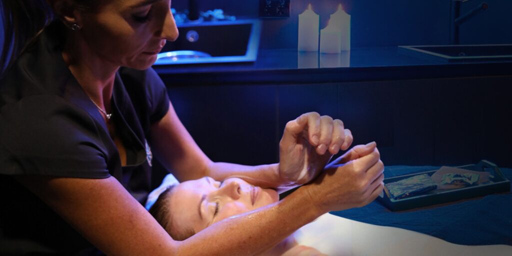 Glow on the Go: The Best Facials Near Me for Women on the Go