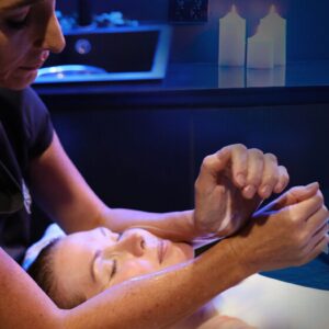 Glow on the Go: The Best Facials Near Me for Women on the Go