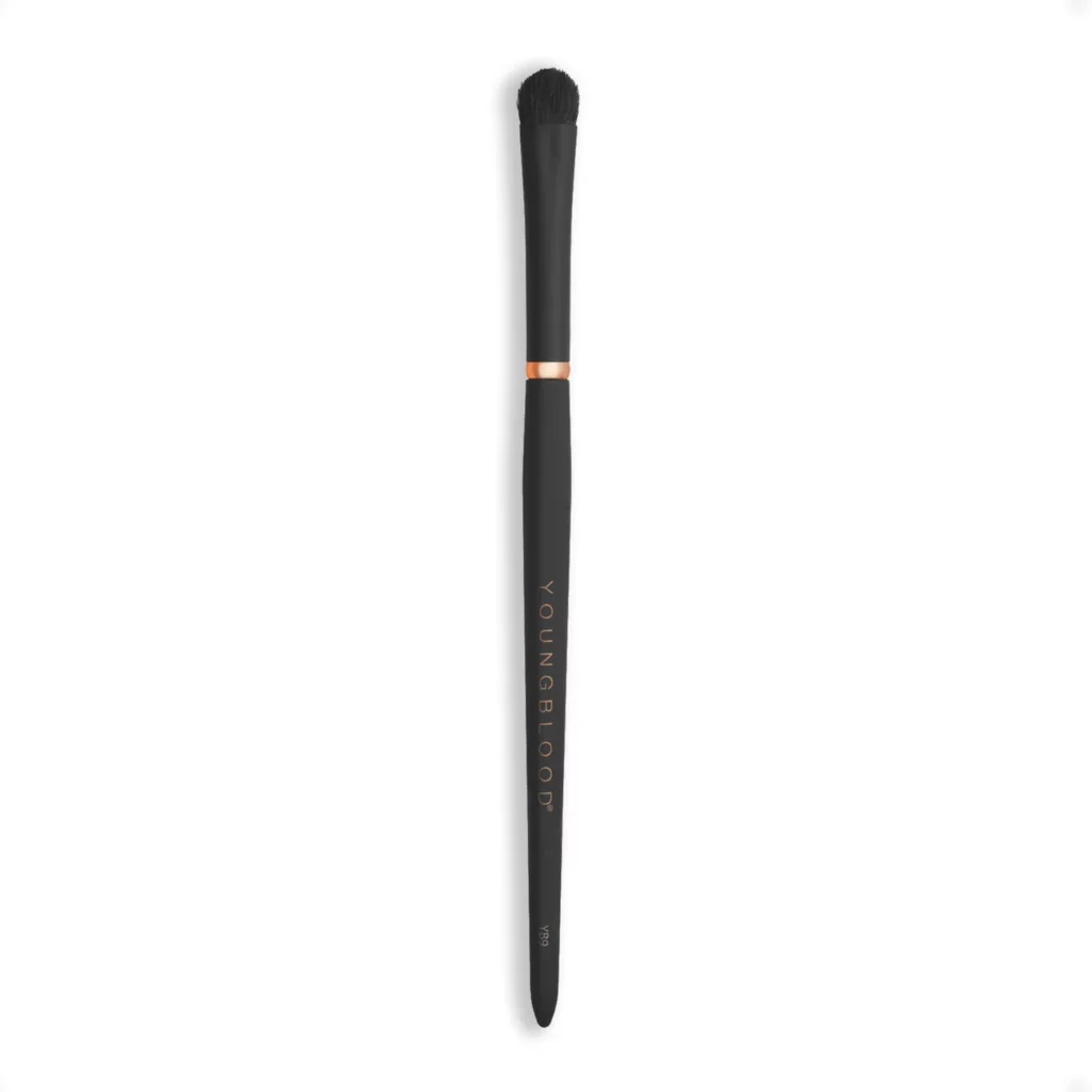 YB9 All-Over Shadow Luxe Brush