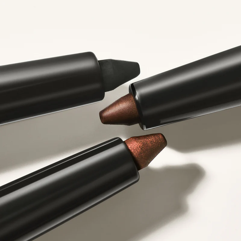 One-Swipe Gel Eyeliner - Image 16