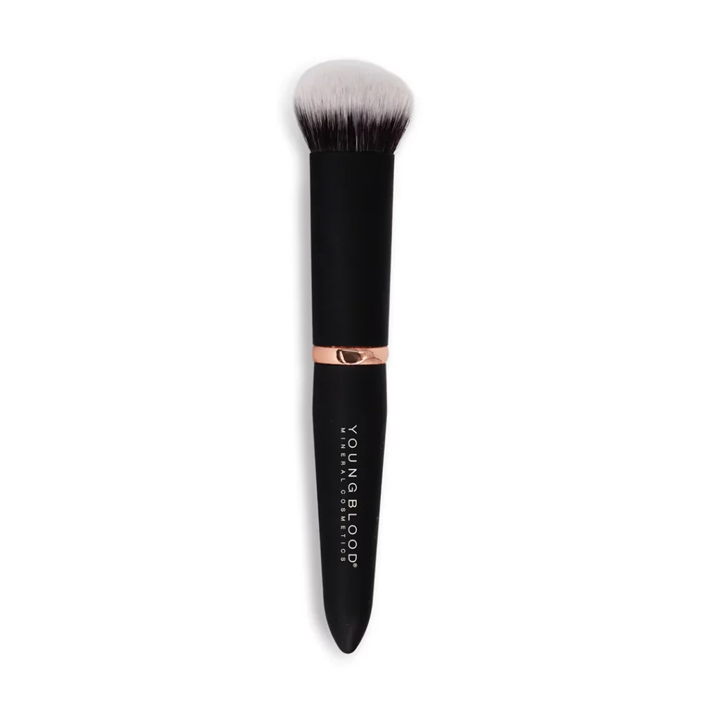 YB16 Skin Perfecting Foundation Luxe Brush